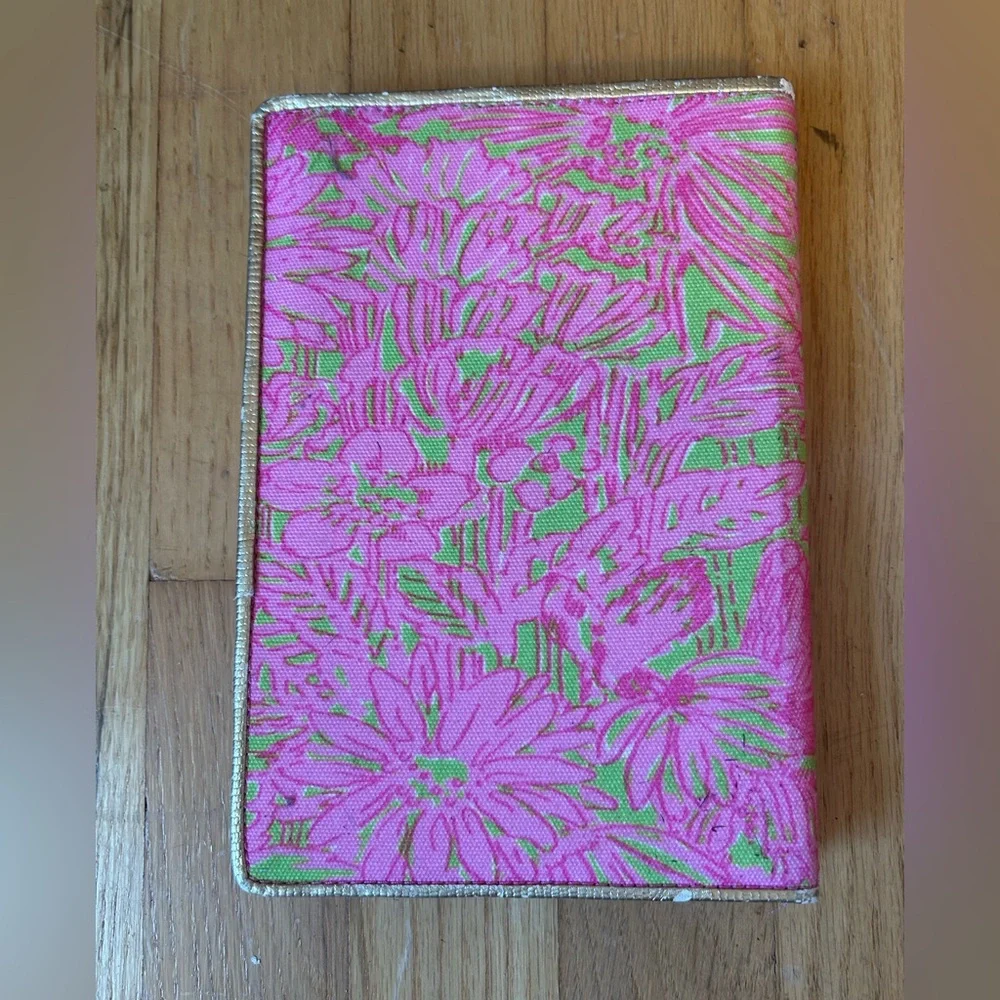 Lilly Pulitzer Pink and Green Floral Nook Case